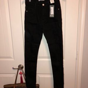 NWT Ripped Black Skinny Jeans